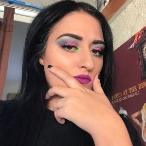 Meet your Posher, Paris